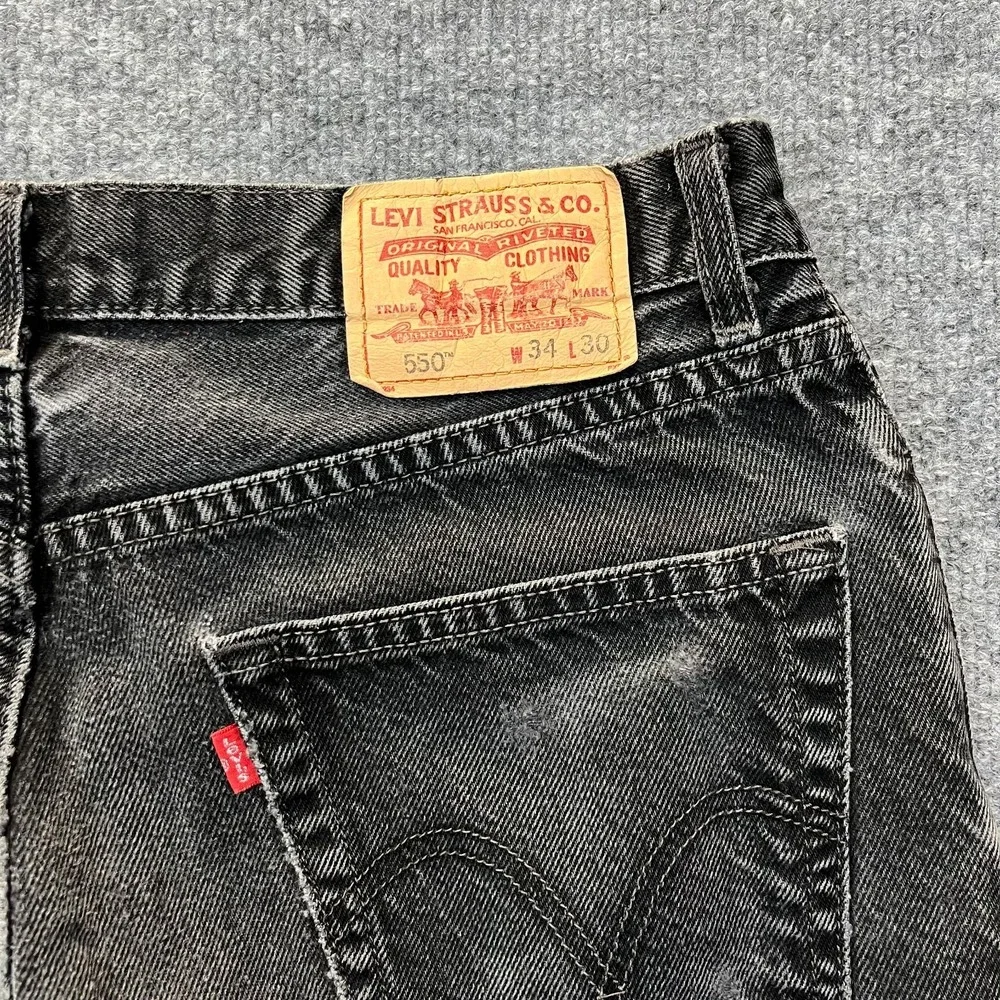 VTG Levi's 550 Relaxed Fit Jeans Men's Black Denim Distressed Straight - 34X30